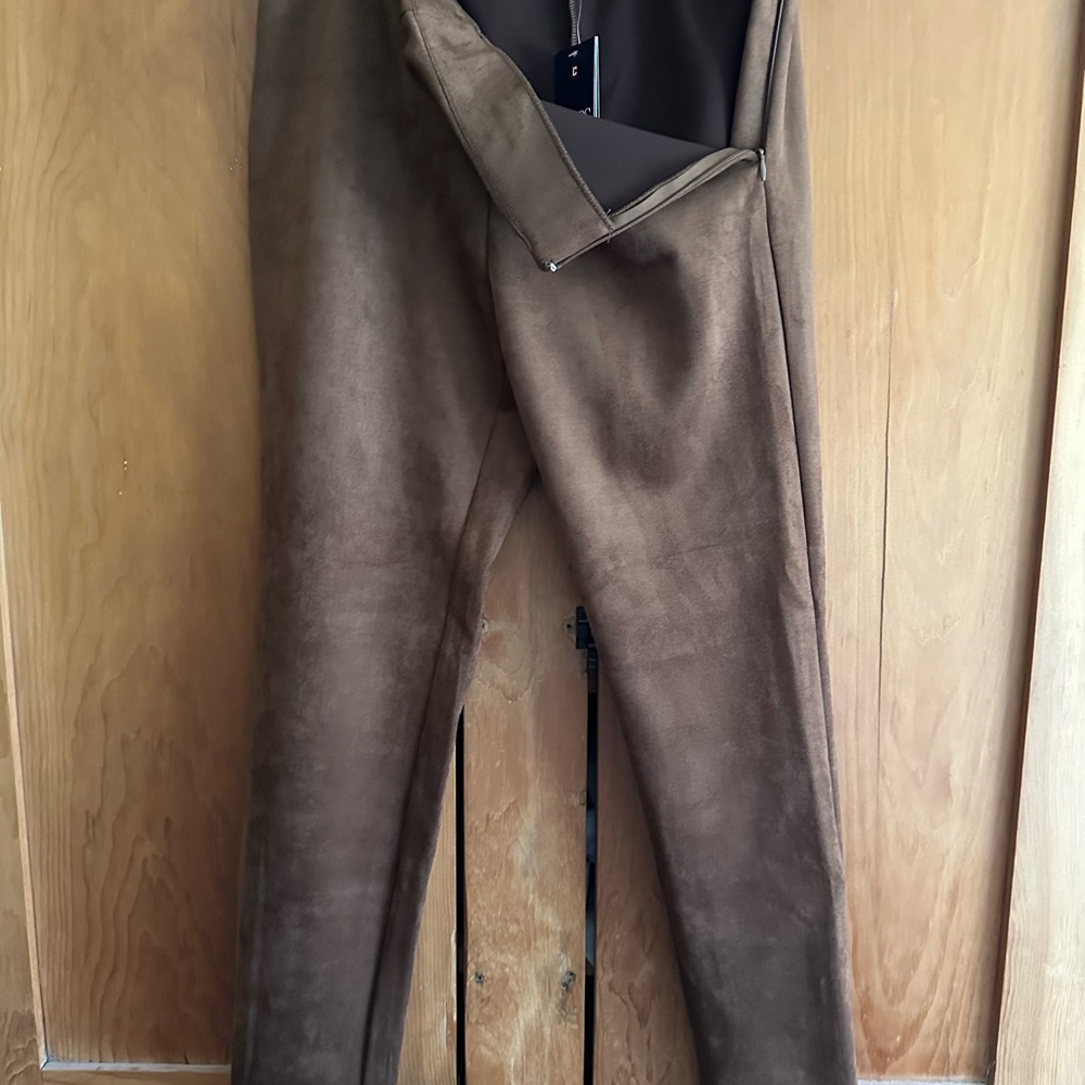 Chaps Women’s Mid Rise Slim Leg brown suede style legging